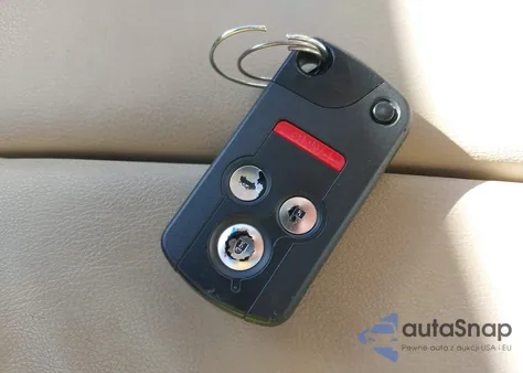 2008 Acura Rl 3.5 z USA, uszkodzony, nr VIN JH4KB16628C004144